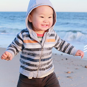 Toddler activities - Magical milestones and physical play Toddler activities - Magical milestones and physical play